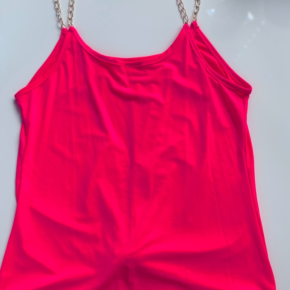 Hot Pink top w gold chain link shoulder,  stretchy nylon material. Size L